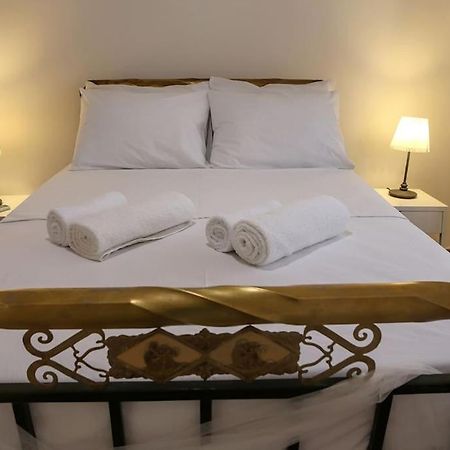 Templar Guesthouse ファマグスタ エクステリア 写真
