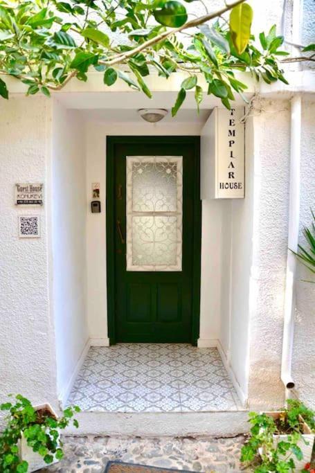 Templar Guesthouse ファマグスタ エクステリア 写真