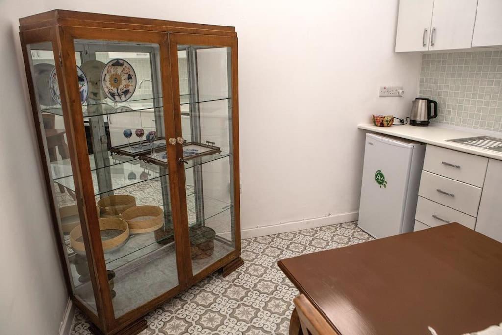 Templar Guesthouse ファマグスタ エクステリア 写真